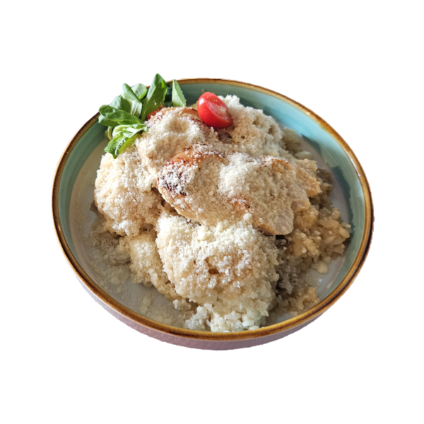 Krémové hubové rizoto s kuracím mäsom, parmezán