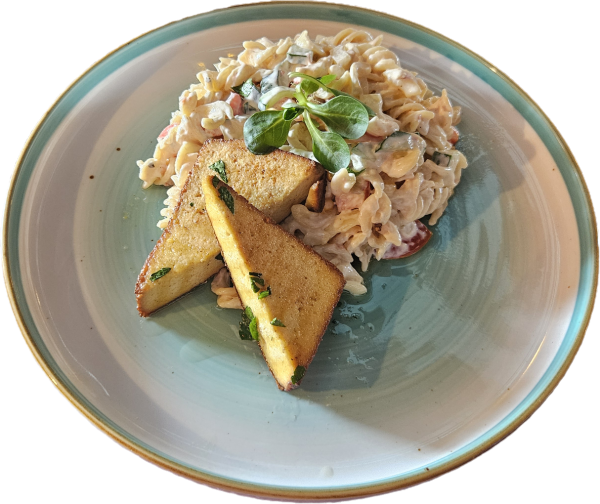 Grilované Tofu, cestovinový šalát so zeleninou