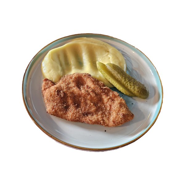 Vyprážaný kurací rezeň v parmezánovej strúhanke, zemiaková kaša, kyslá uhorka