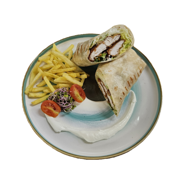 Tortilla s kuracími stripsami, zeleninou a dresingom, hranolky