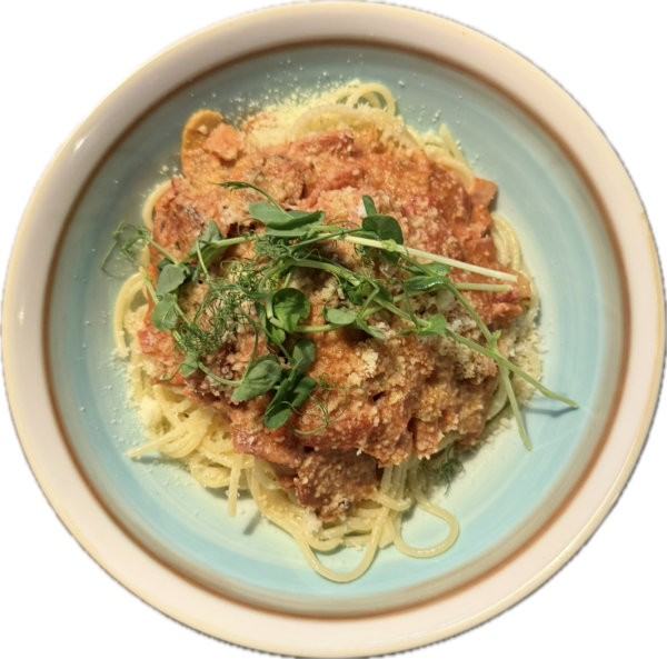 Špagety s gazdovskou omáčkou a parmezánom