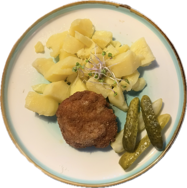 Vyprážaný karbonátok so syrom, varené zemiaky, kyslá uhorka