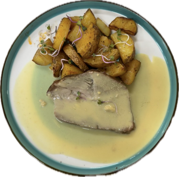 Bravčová krkovička (sous vide), dijonská omáčka, pečené zemiaky